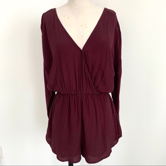 ASTR Peek-a-Boo Lace Silk Blend Romper - Picture 3 of 8